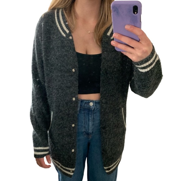💙 ACADEMIA Style Grey and White Varsity Cardigan - Picture 1 of 2